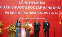 Нгуен Суан Фук принял участие в церемонии открытия нового учебного года в ИВТ