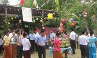 Поздравление жителей народности Кхмер провинции Хаузянг с праздником «Шендонта»