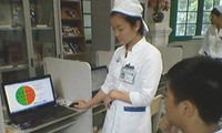 Во Вьетнаме реализуется проект дистанционной проверки зрения школьников
