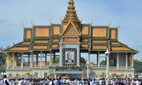 Камбоджа объявила дату кремации тела покойного короля Нородома Сианука