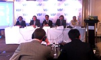 В Ханое прошла пресс-конференция, посвящённая вьетнамскому бизнес-форуму 2012