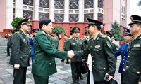 Министр обороны Вьетнама принял делегацию Военной Академии Китая