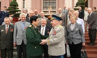 Министр обороны Вьетнама принял делегацию советских ветеранов войны
