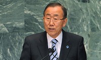 Генеральный секретарь ООН призвал прекратить огонь в Сирии