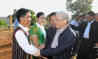 Рабочая поездка генсека ЦК КПВ Нгуен Фу Чонга в провинцию Дакнонг