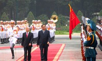 Руководители Вьетнама провели переговоры с генсеком ЦК НРПЛ, президентом Лаоса