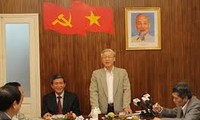 Рабочая встреча Нгуен Фу Чонга с членами ПК Центрального теоретического совета
