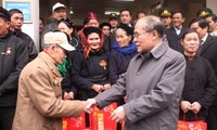 Председатель НС СРВ Нгуен Шинь Хунг совершил рабочую поездку в провинцию Каобанг