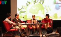 В Ханое состоялась беседа «Зелёная экономика и взгляды»
