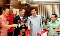Посольство Вьетнама в Лаосе встретило Новый год по лунному календарю