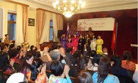 Во Вьетнаме и зарубежных странах проходят различные мероприятия на Новый год