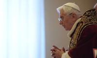 Реакция мирового сообщества на заявление Папы Римского Бенедикта XVI об отставке