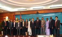 Вьетнам и Нигер активизируют сотрудничество в области информации и коммуникаций