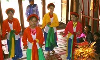 Посещение родины народного пения «соан» в праздничный сезон