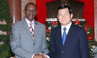 Президент Чыонг Тан Шанг принял министра торговли Гвинеи