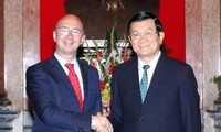 Президент Чыонг Тан Шанг принял губернатора бельгийского региона Валлонии-Брюсселя