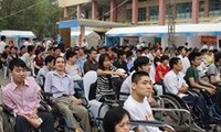 В Ханое прошел 2-й праздник трудоустройства инвалидов