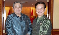 Деятельность премьер-министра Нгуен Тан Зунга на 22-м саммите АСЕАН
