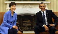 США и РК продолжат урегулировать кризис на корейском полуострове мирным путём