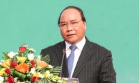 Вице-премьер Нгуен Суан Фук совершил рабочую поездку в провинцию Тхайбинь