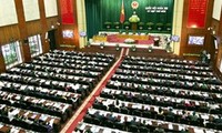 Вьетнамские депутаты обсуждали проект измененной конституции от 1992 года
