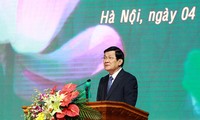 Президент СРВ Чыонг Тан Шанг прославил народные силы общественной безопасности