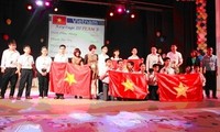 Вьетнамские школьники завоевали 3 золотые медали на «BIMC’2013»