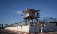 Израиль пообещал освободить палестинских заключенных