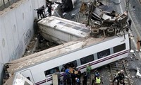 В Испании произошла железнодорожная катастрофа