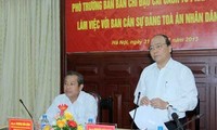 Нгуен Суан Фук провёл рабочую встречу с руководителями Верховного народного суда