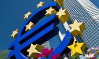 Экономика еврозоны вышла из рецессии