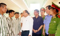 Нгуен Суан Фук проверил выполнение указа об объявлении амнистии заключённым в Ниньбине