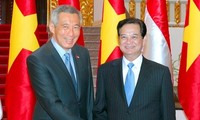 Премьер-министр Сингапура Ли Сянь Лун продолжает свой визит во Вьетнам