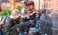 Кенийские военные взяли под контроль торговый центр в Найроби