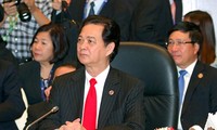 Премьер-министр Вьетнама Нгуен Тан Зунг начал участие в 23-м саммите АСЕАН
