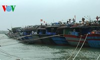 В Центральном Вьетнаме активно готовятся к борьбе с тайфуном «Нари»