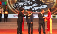 Церемония присвоения звания «Вьетнамский крестьянин-передовик 2013 года»