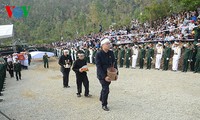 Церемония похорон генерала Во Нгуен Зяпа в Куангбине