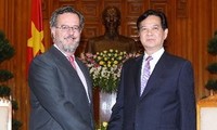 Вьетнам желает осуществлять эффективное сотрудничество с Азербайджаном и Испанией