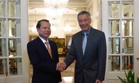 Вьетнам и Сингапур продолжают эффективно сотрудничать в разных областях