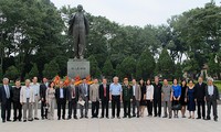 Во Вьетнаме отмечают 96-ю годовщину со дня Победы Великой Октябрьской Революции