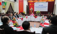 Развитие роли авторитетных людей среди сообщества вьетнамских национальностей
