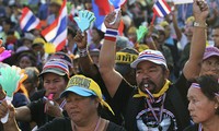 Таиланд: митинг превратился в насилие