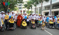 Участие президента СРВ в марше за детей-инвалидов