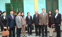 Руководители Вьетнама встретились с избирателями страны