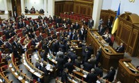 Правительство Украины преодолело вотум недоверия в парламенте
