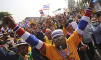 В Таиланде уже 17-й день продолжается политический кризис