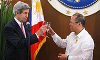 Госсекретарь США Джон Керри посетил Филиппины с визитом