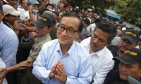 Оппозиция Камбоджи хочет возобновить переговоры с правительством страны