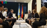 Посол Вьетнама на Украине принял руководителей парламентской группы дружбы с Вьетнамом